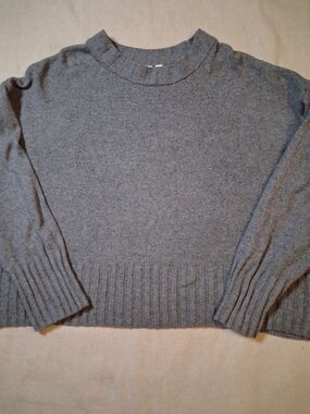 GAP Heather Gray Cropped Crewneck Sweater Women's Size XXL